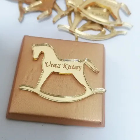 Kişiye özel çikolata – çikolata ve kart – hoş geldin bebek