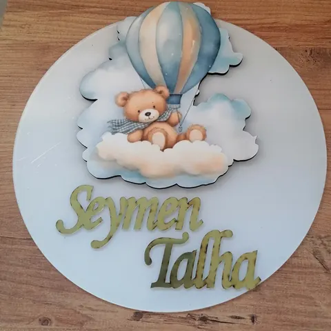 Pleksi kapı süsü
